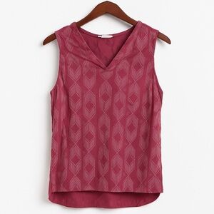 Sonoma blouse magenta top purple sleeveless V neck top women's size medium